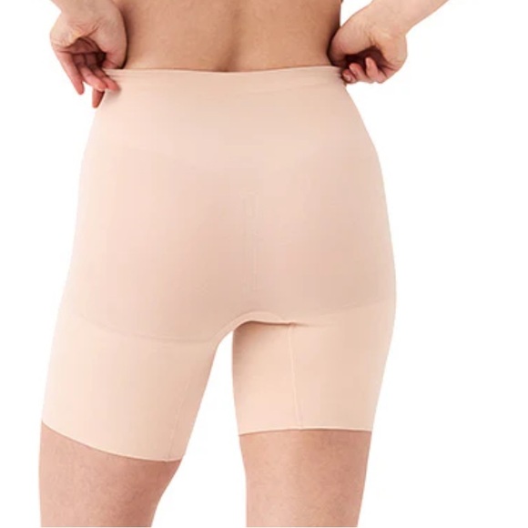 SPANX Power Short Everyday Shaping Mid-Thigh Short Soft Nude new with tags $36 - Picture 4 of 9